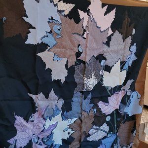 Gucci silk 8x8 ladies scarf